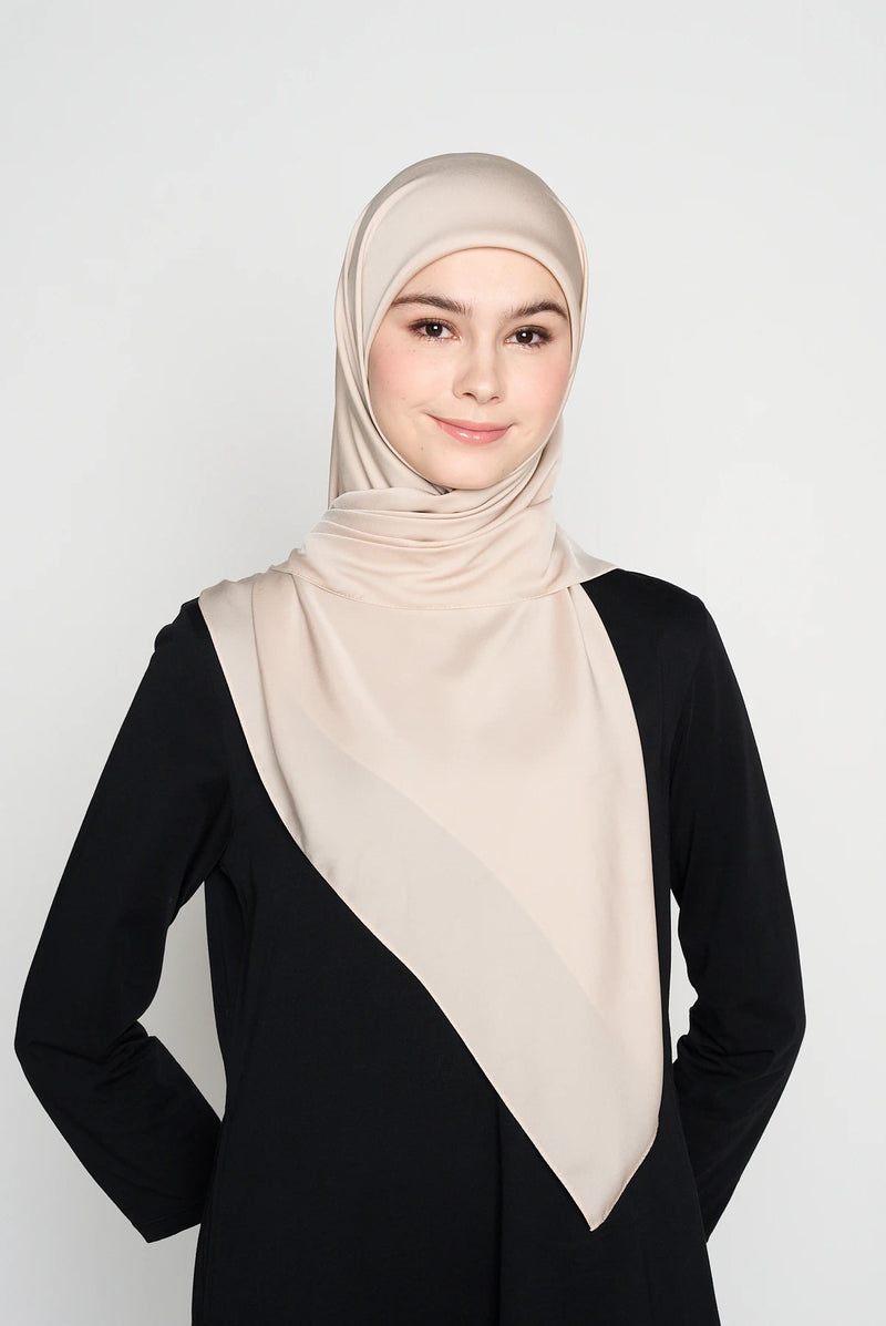 text -- plaintastic pale taupe