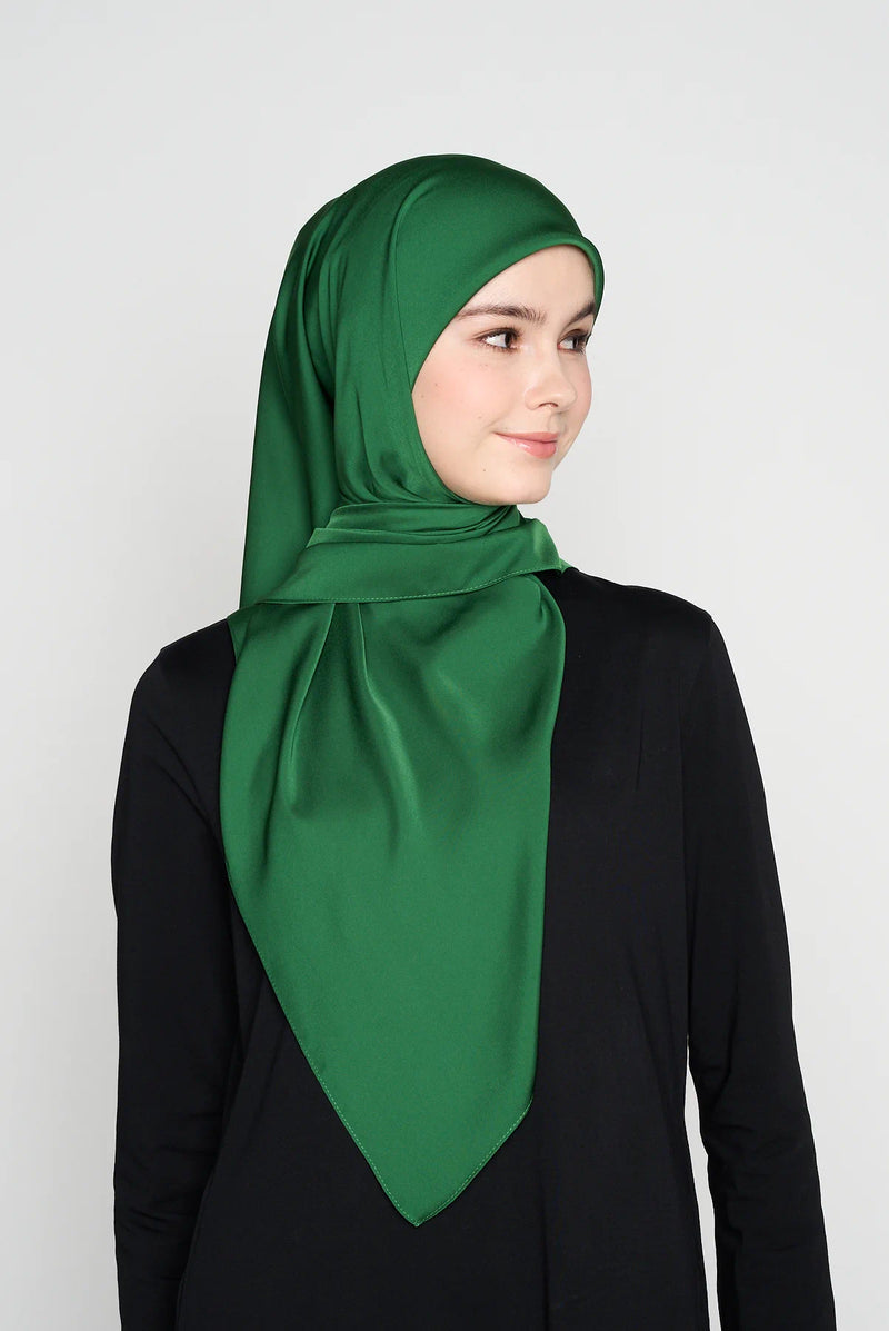 text -- plaintastic deep emerald