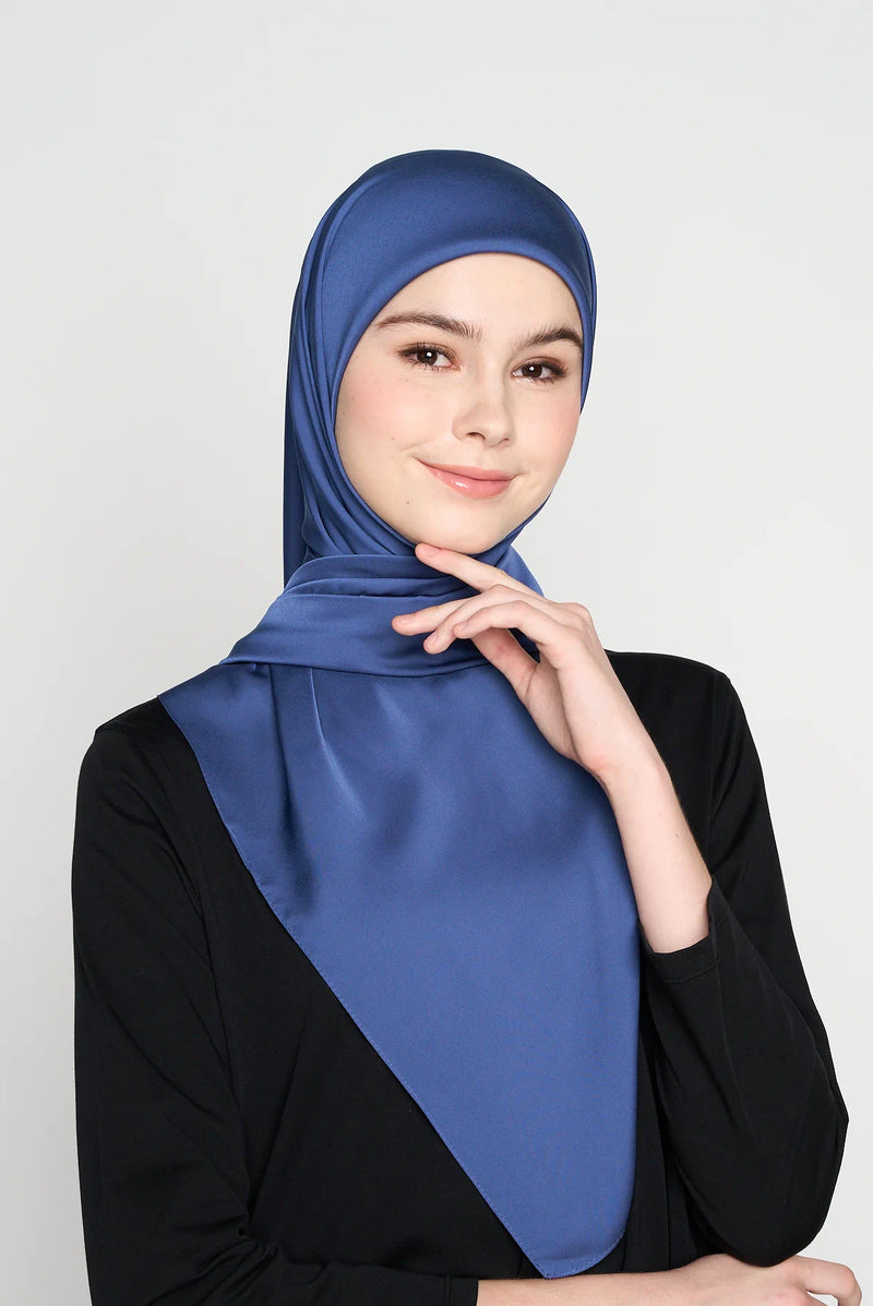 text -- plaintastic soft navy