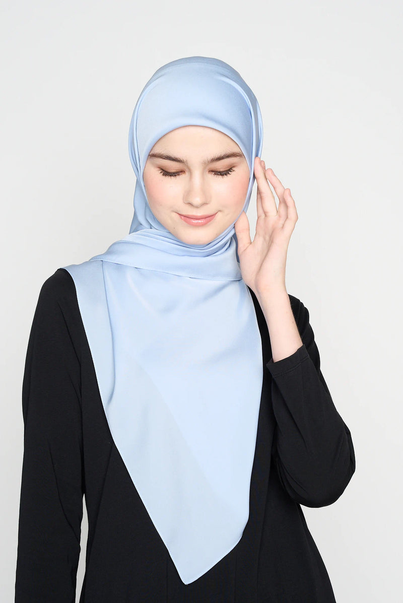 text -- plaintastic misty blue