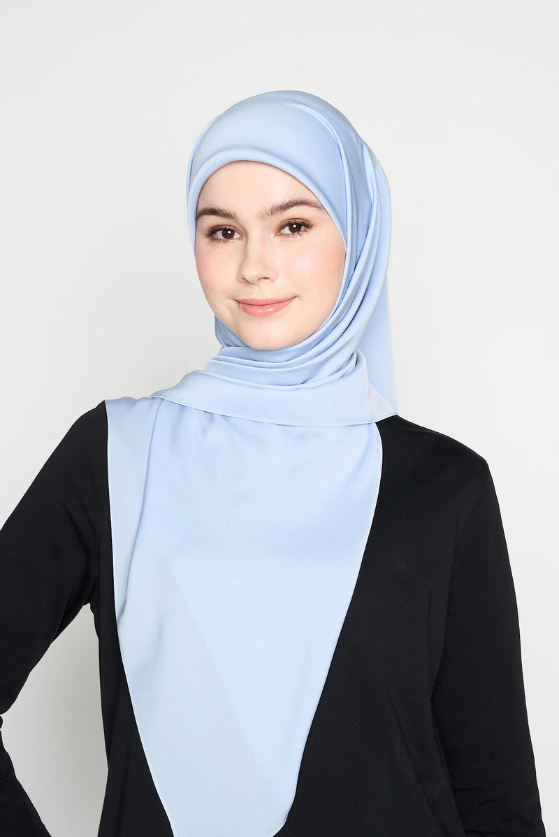 text -- plaintastic misty blue