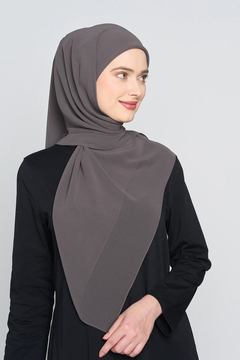 text -- georgette sesame