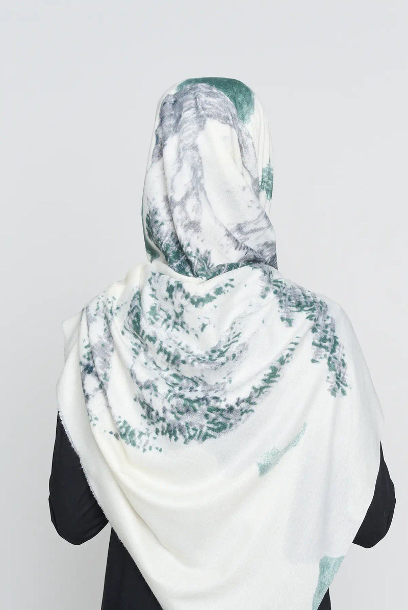 text -- quiet forest