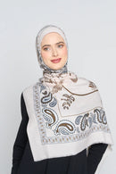 text -- nude paisley