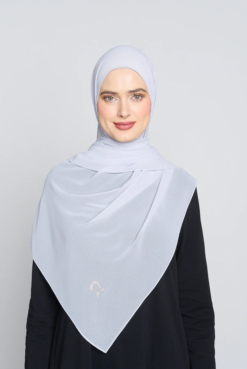 text -- georgette cloud