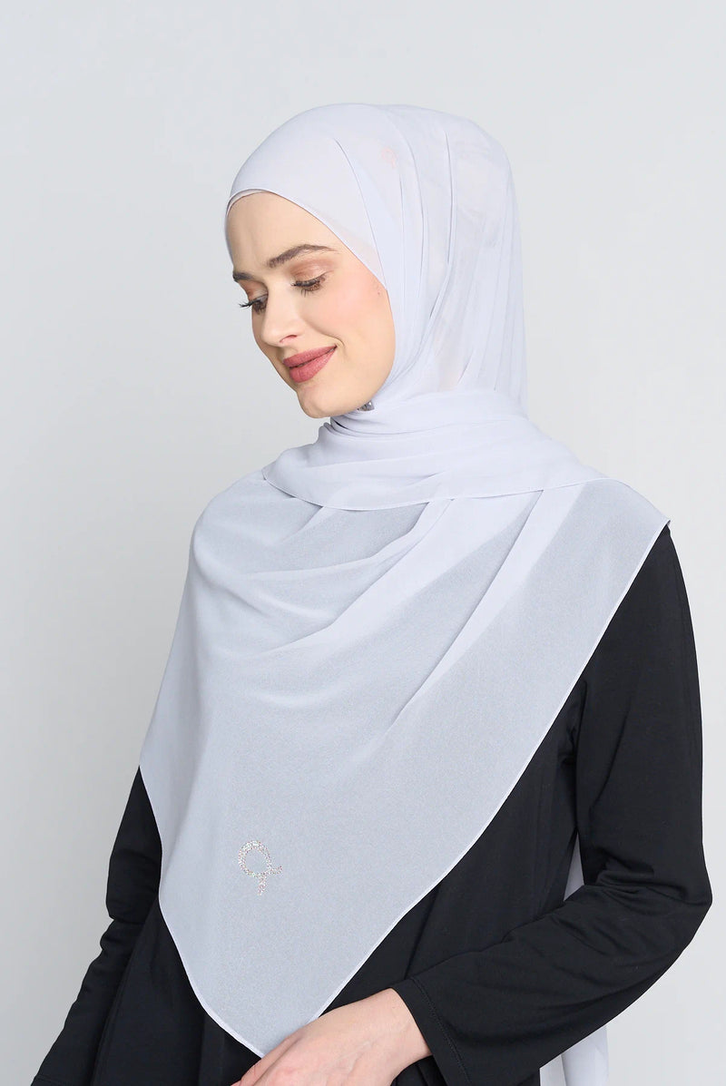 text -- georgette cloud