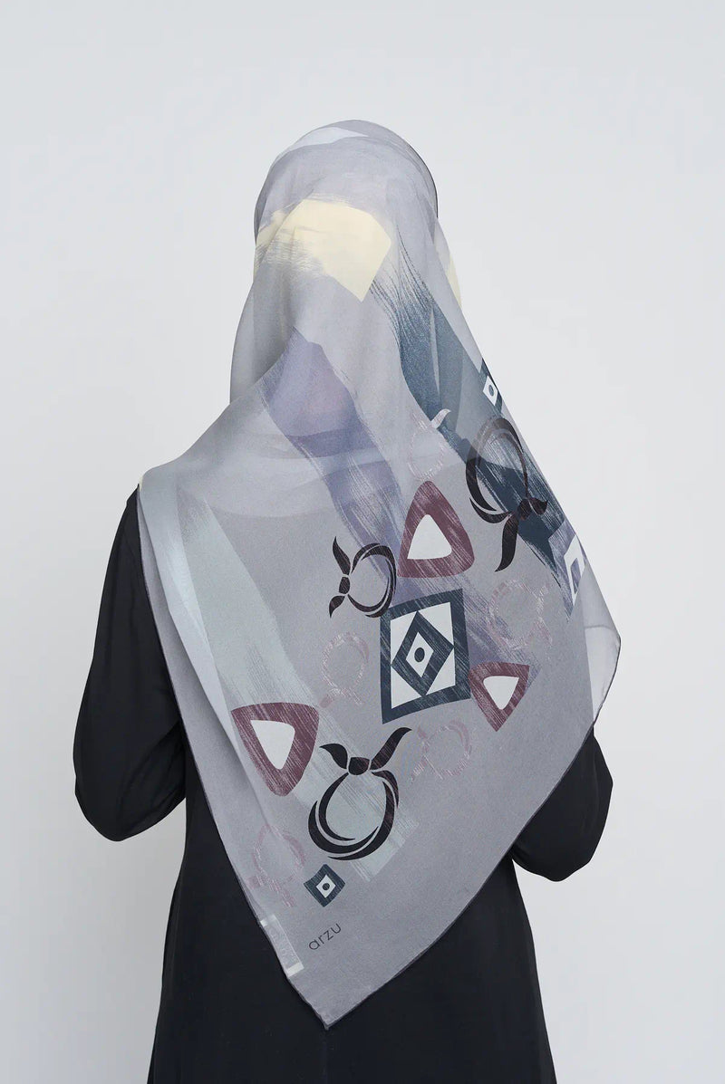 text -- charms silver grey