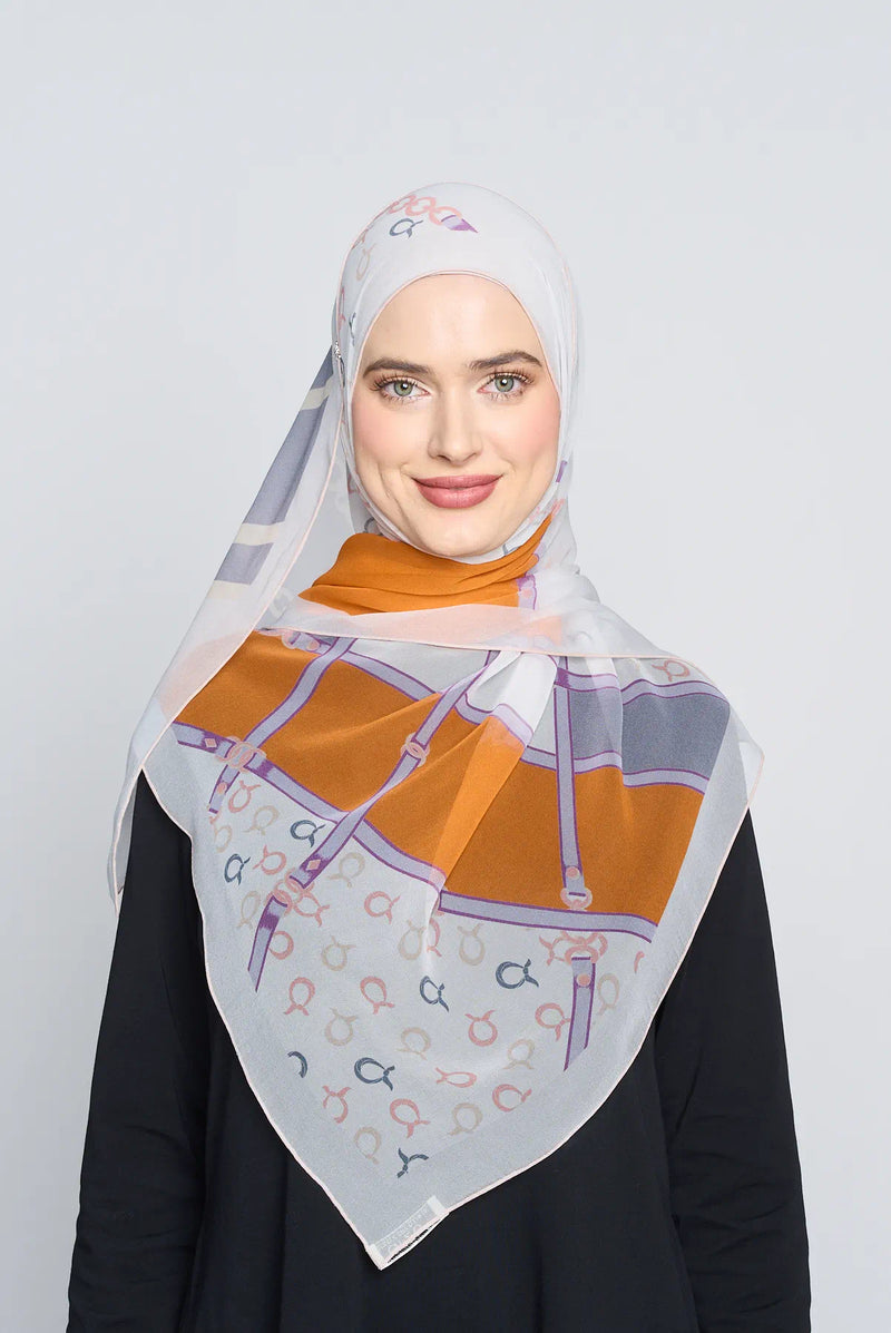 text -- chain saffron lilac