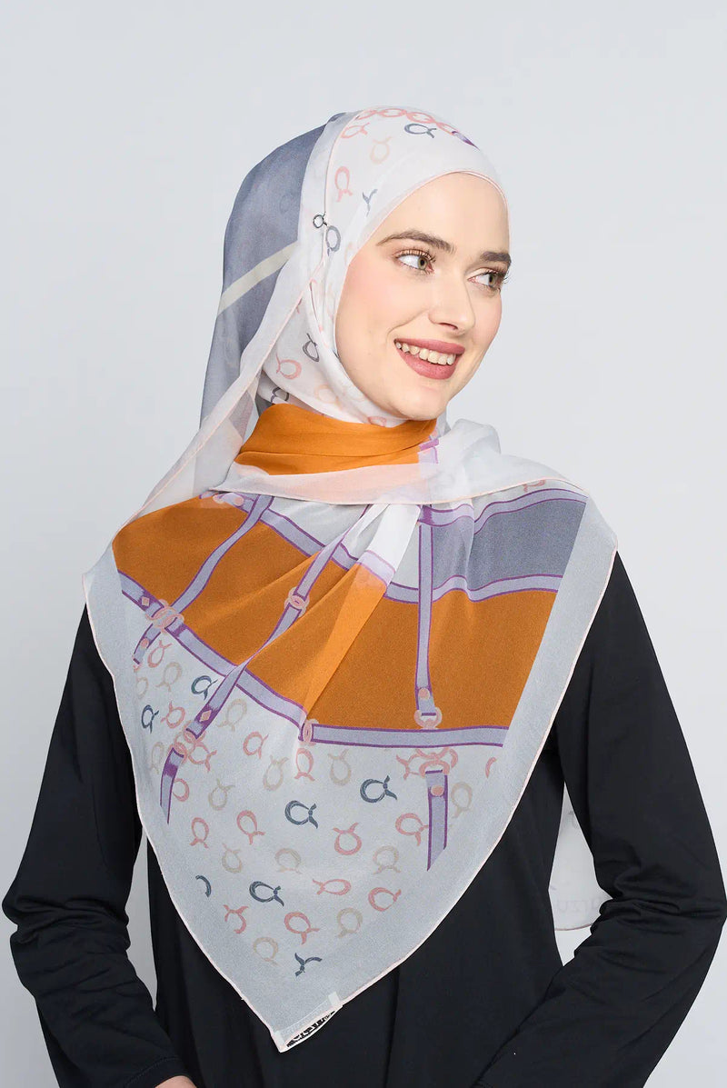 text -- chain saffron lilac