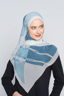 text -- chain calm sky