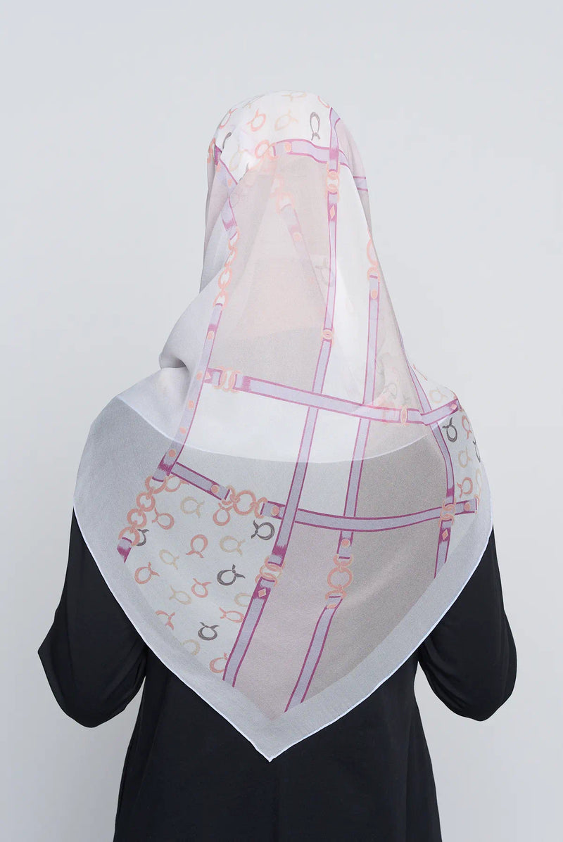 text -- chain powder