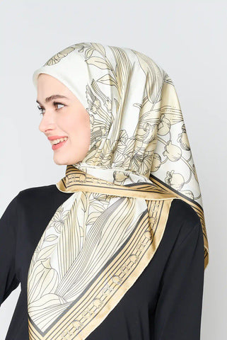 text -- elegant garden golden beige