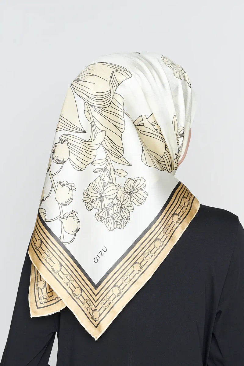 text -- elegant garden golden beige