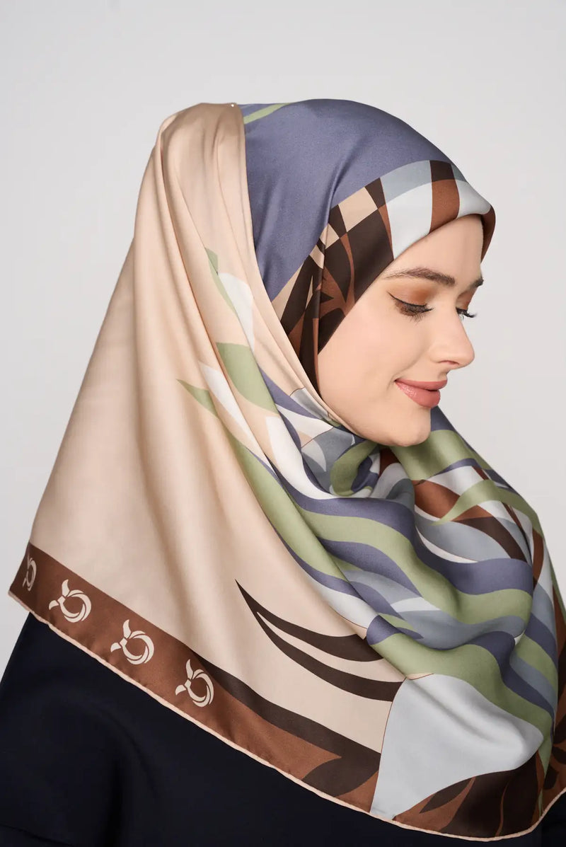text -- flow grey brown