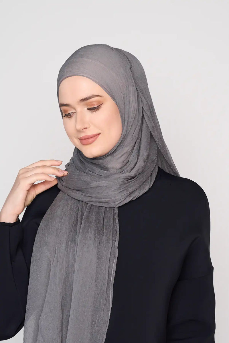 text -- chiffon silk grey