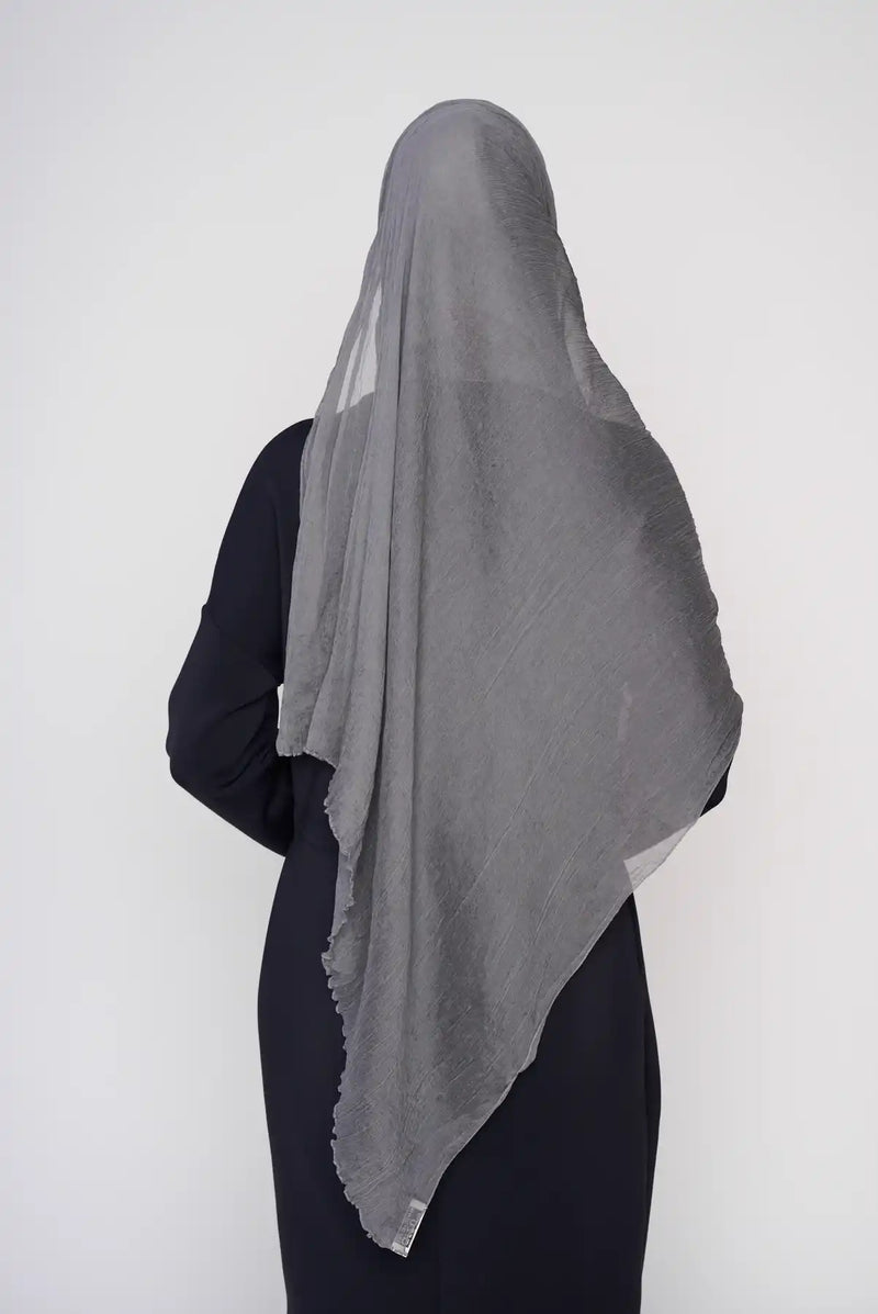 text -- chiffon silk grey
