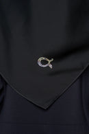 text -- plaintastic black