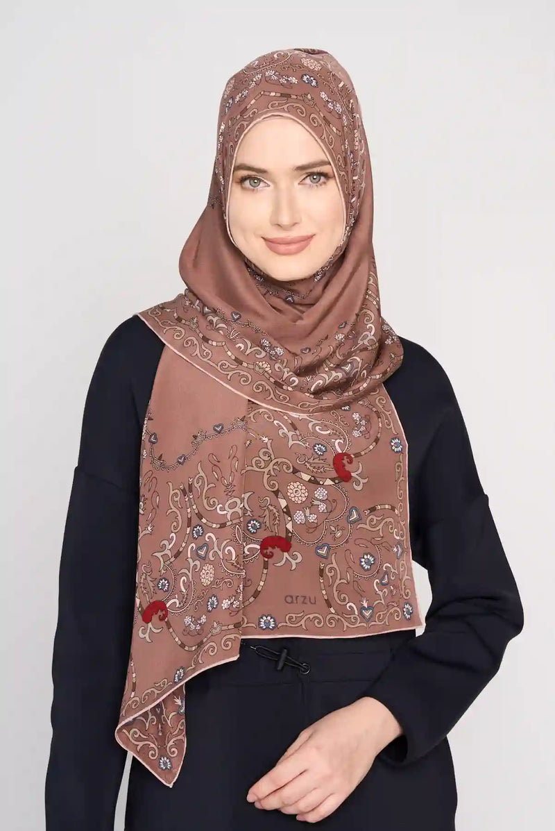 text -- paisley nude brown