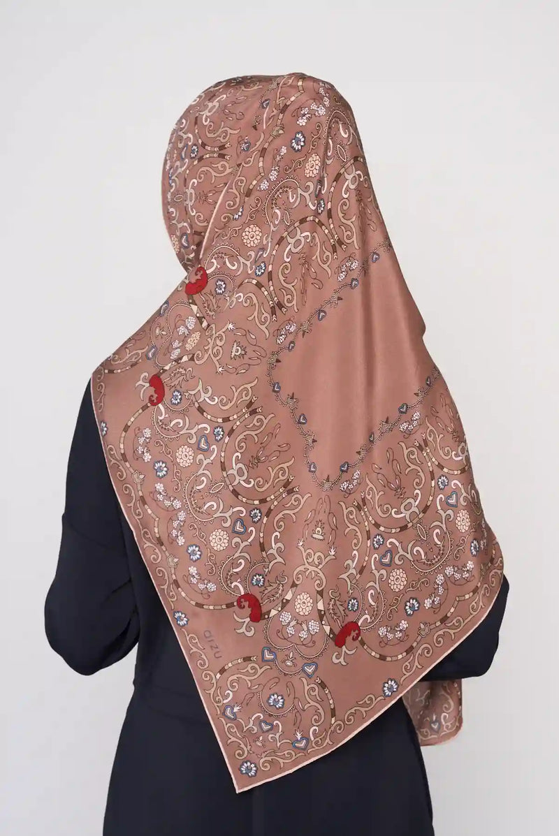 text -- paisley nude brown