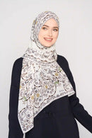 text -- paisley off white