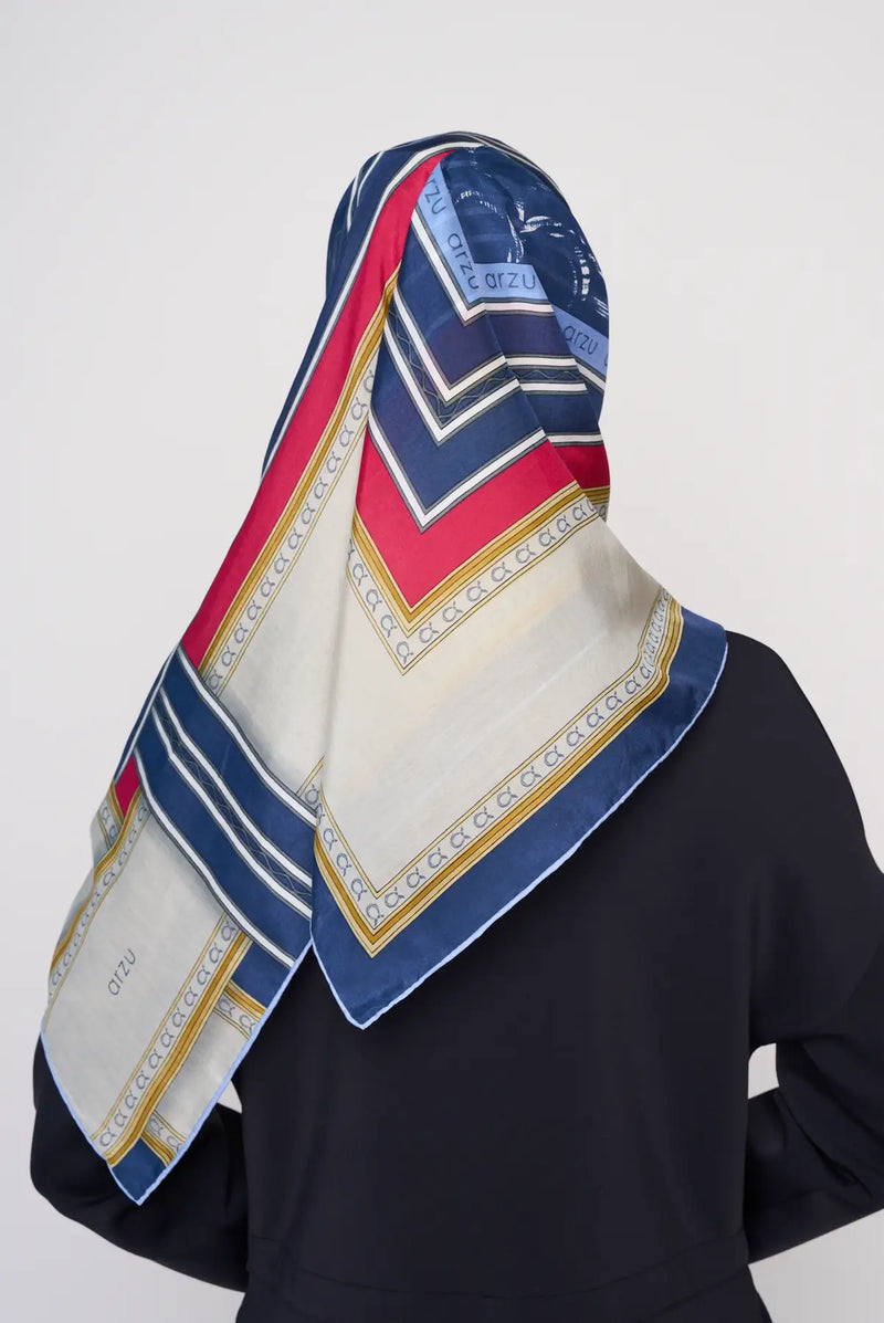 text -- floating navy red