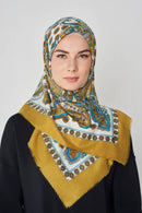 text -- paisley gold