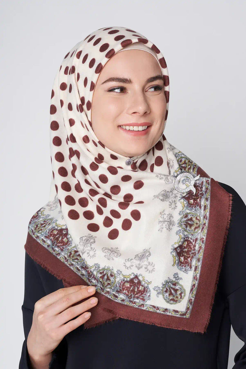 text -- majestic polka maroon