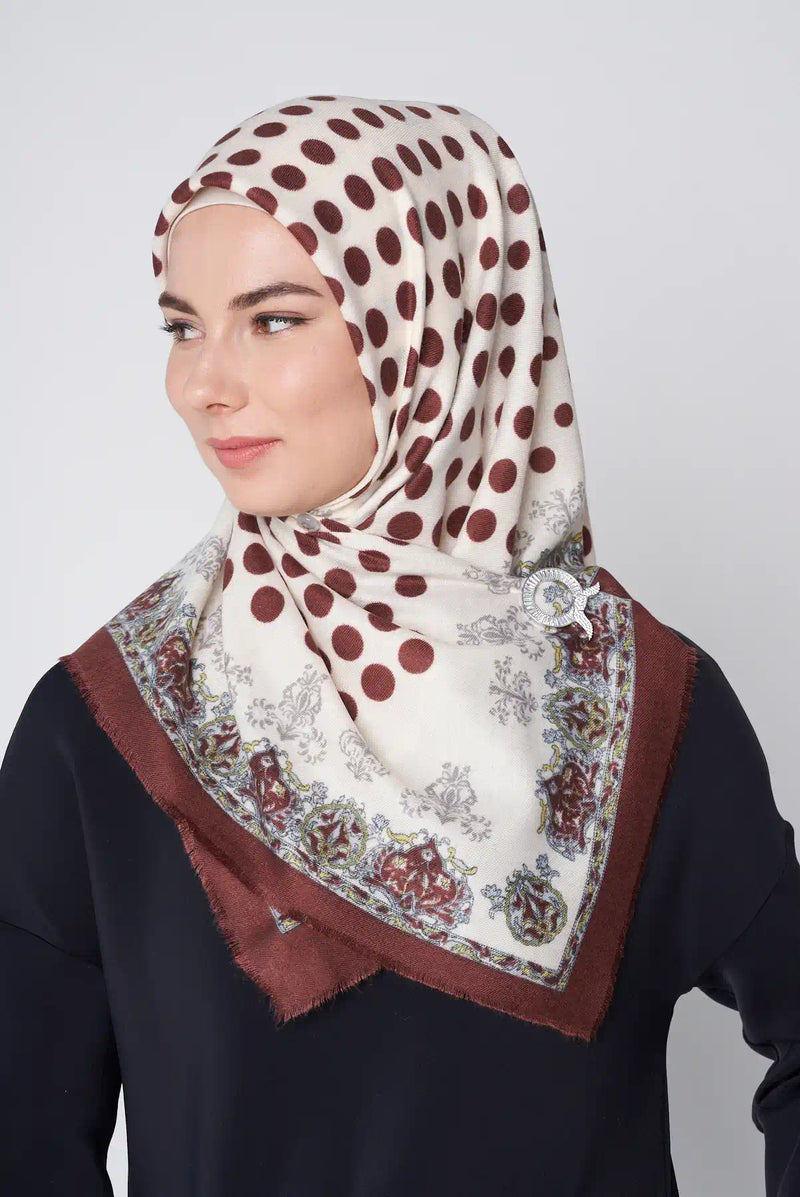 text -- majestic polka maroon