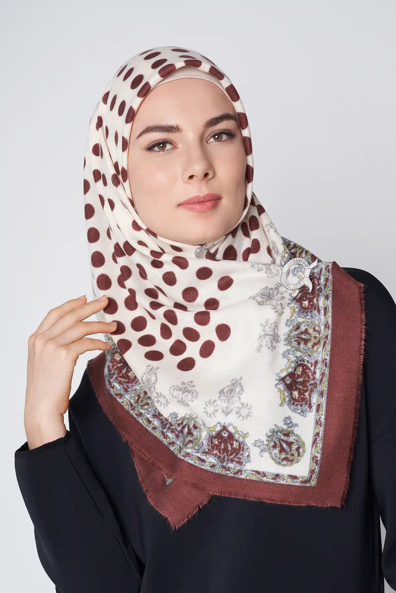 text -- majestic polka maroon