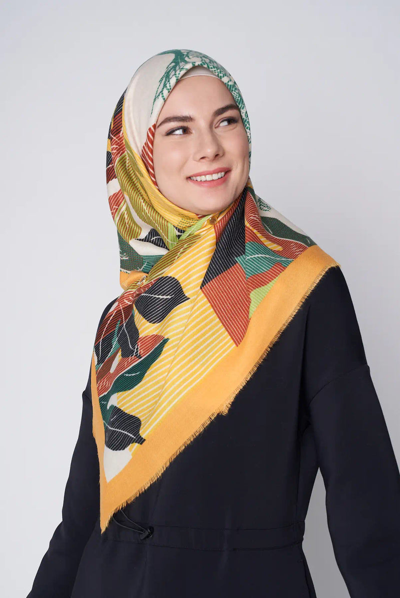 text -- flora fantasia amber