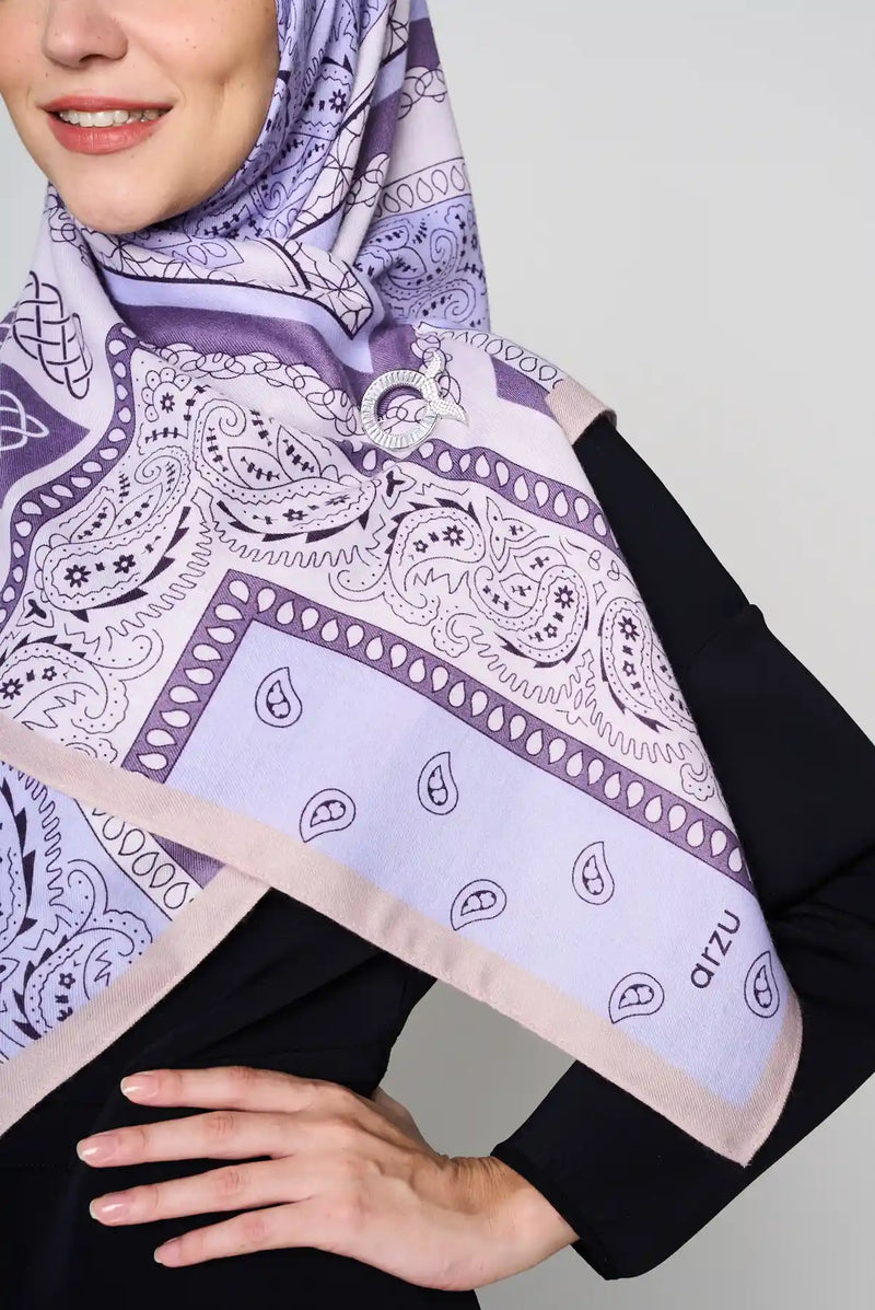 text -- paisley purple hues