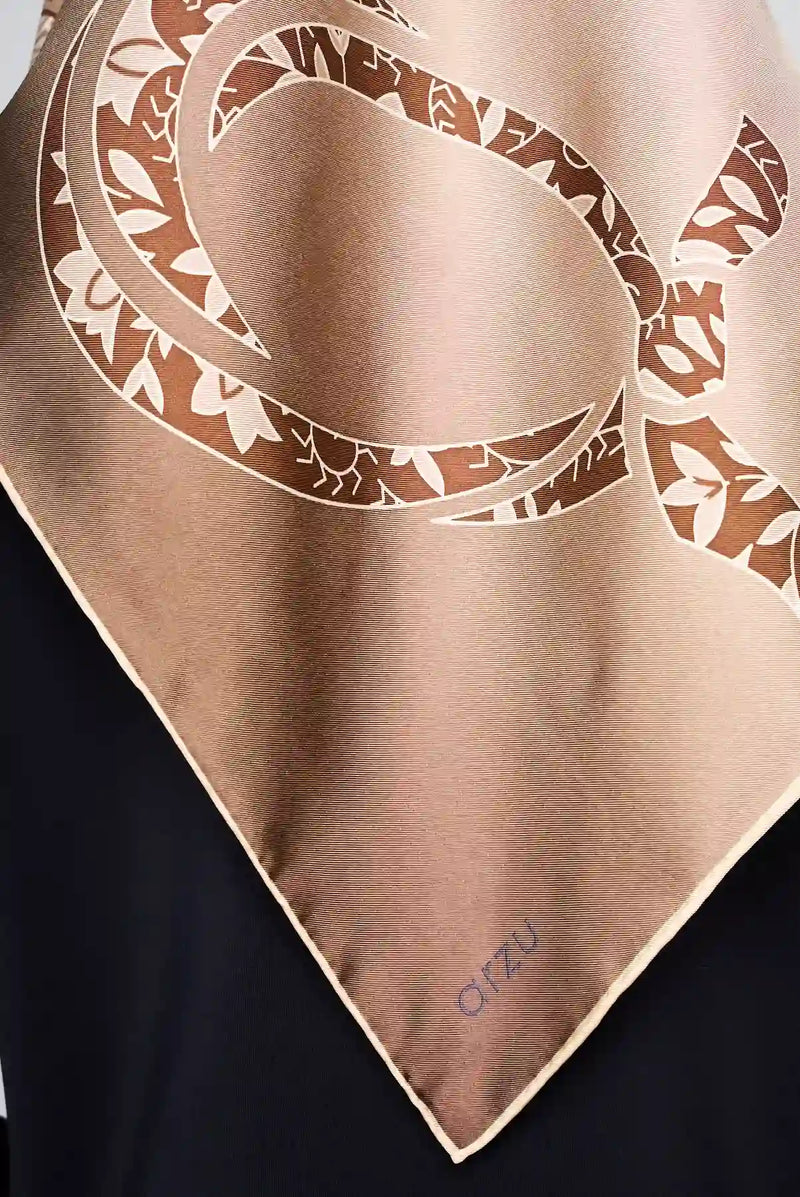 text -- arzu knot sandy brown