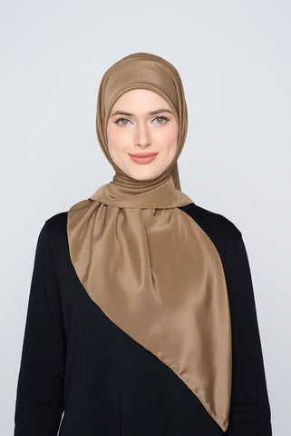 text -- lustre moss green