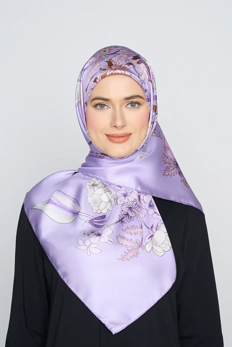essentially arzu square DOUBLE-SIDED TWILL SILK