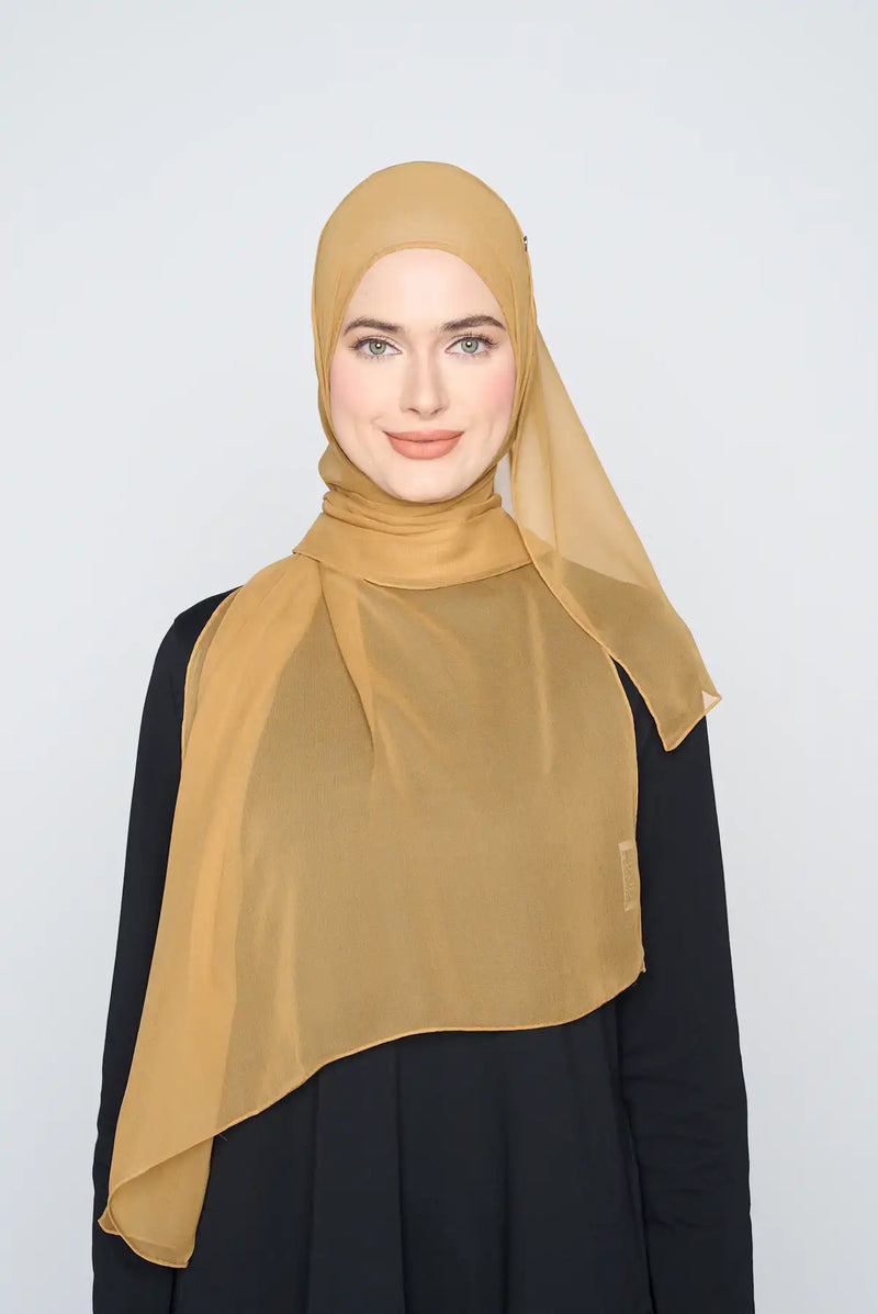 text -- crepe silk caramel