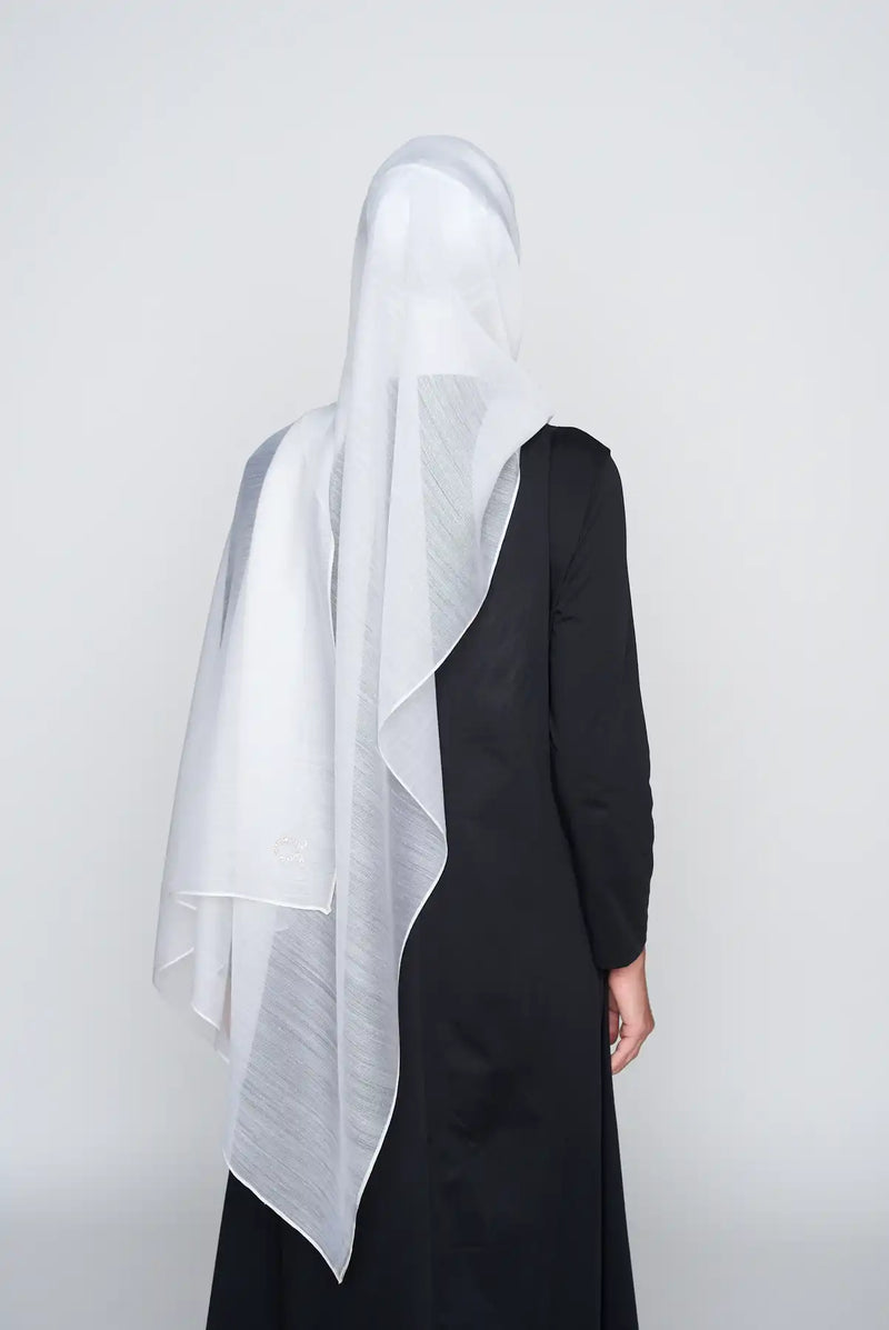 text -- cashmere off white
