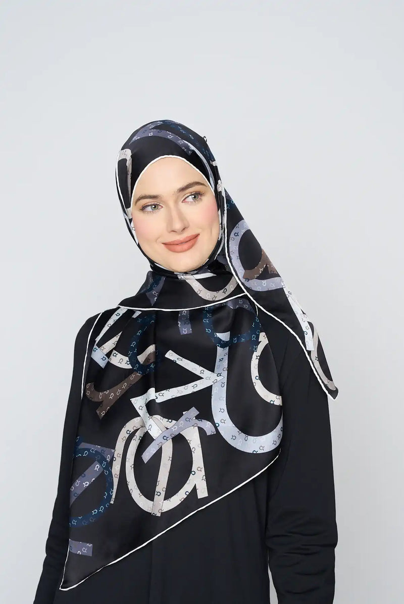text -- signature sophisticated black
