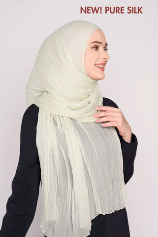 text -- chiffon silk van cleef green