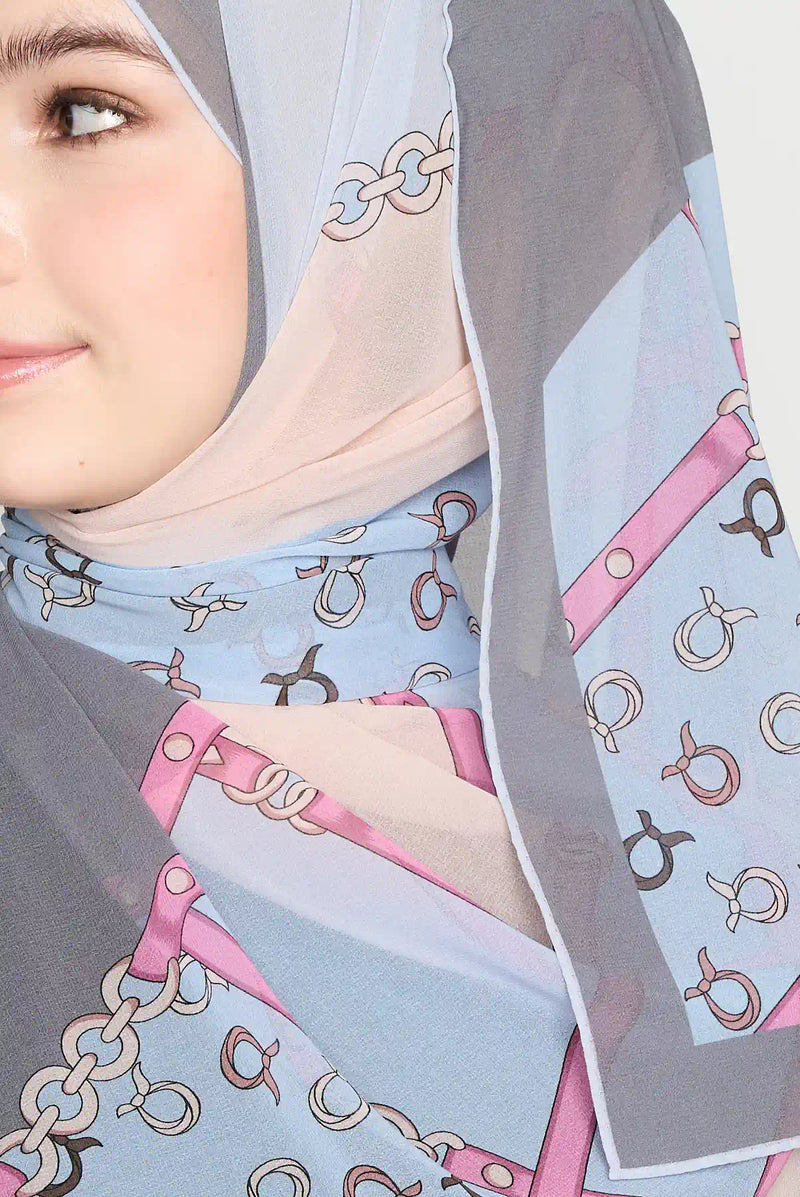 text -- chain dove blush