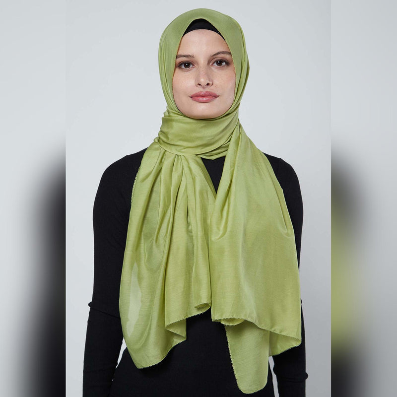 arzu the good wrinkle SILK COTTON long scarf with fine tooth edge | baik untuk ibu