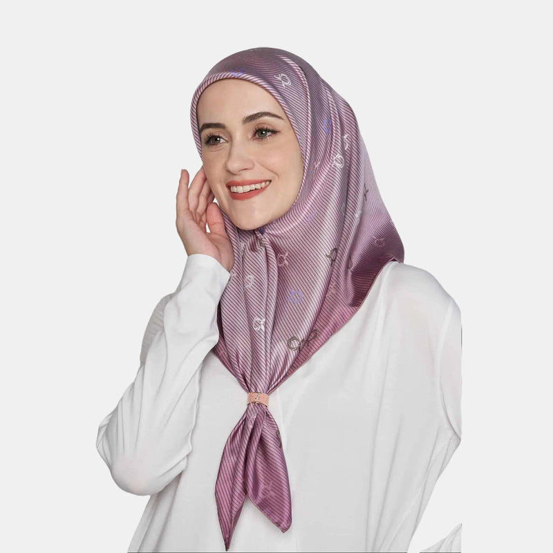 arzu tie the knot TWILL SILK square V2 | printed hijab with natural shimmer