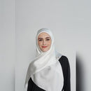 arzu feels like a dream square TWILL SILK Medium with natural silk Shimmer