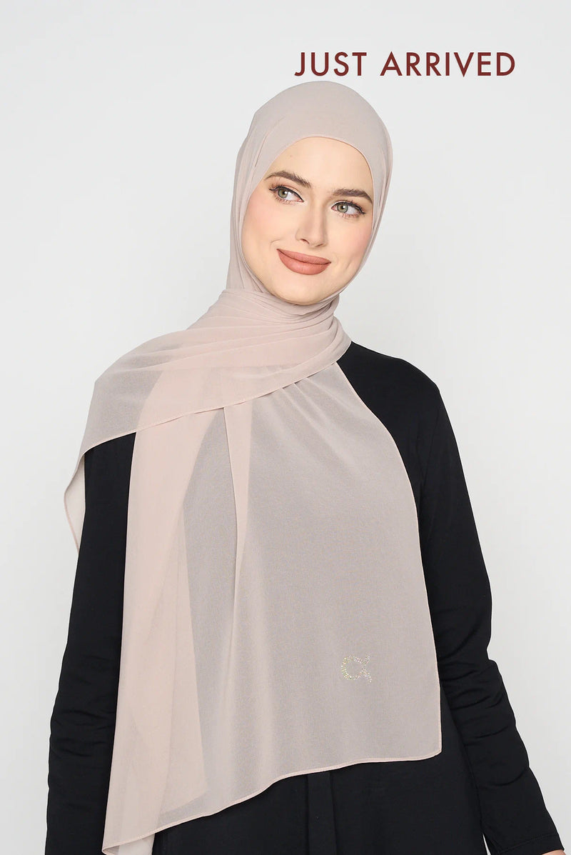 text -- georgette soft greige