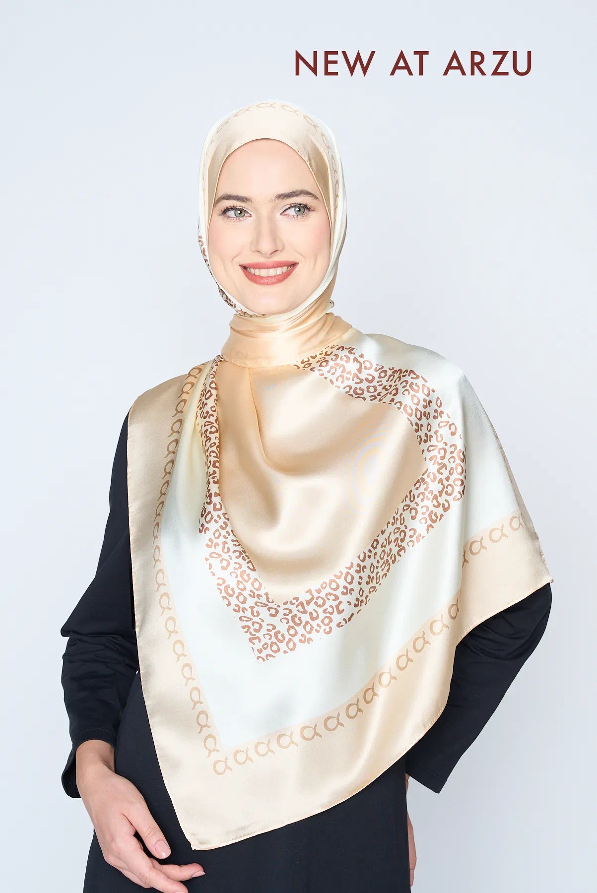 text -- leopard champagne beige