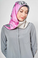text -- shimmering soft pink paisley