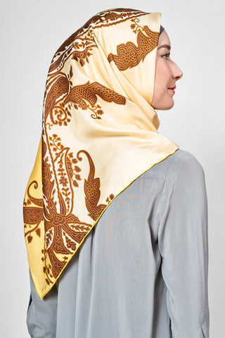 text -- shimmering yellow paisley