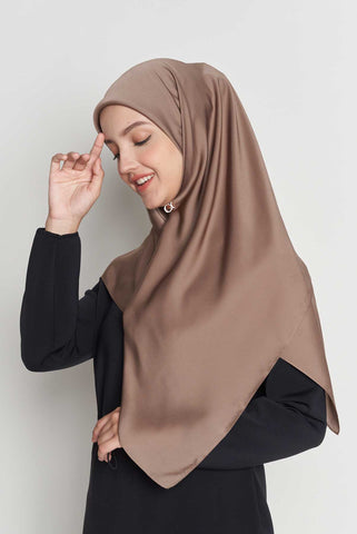 text -- plaintastic pale taupe