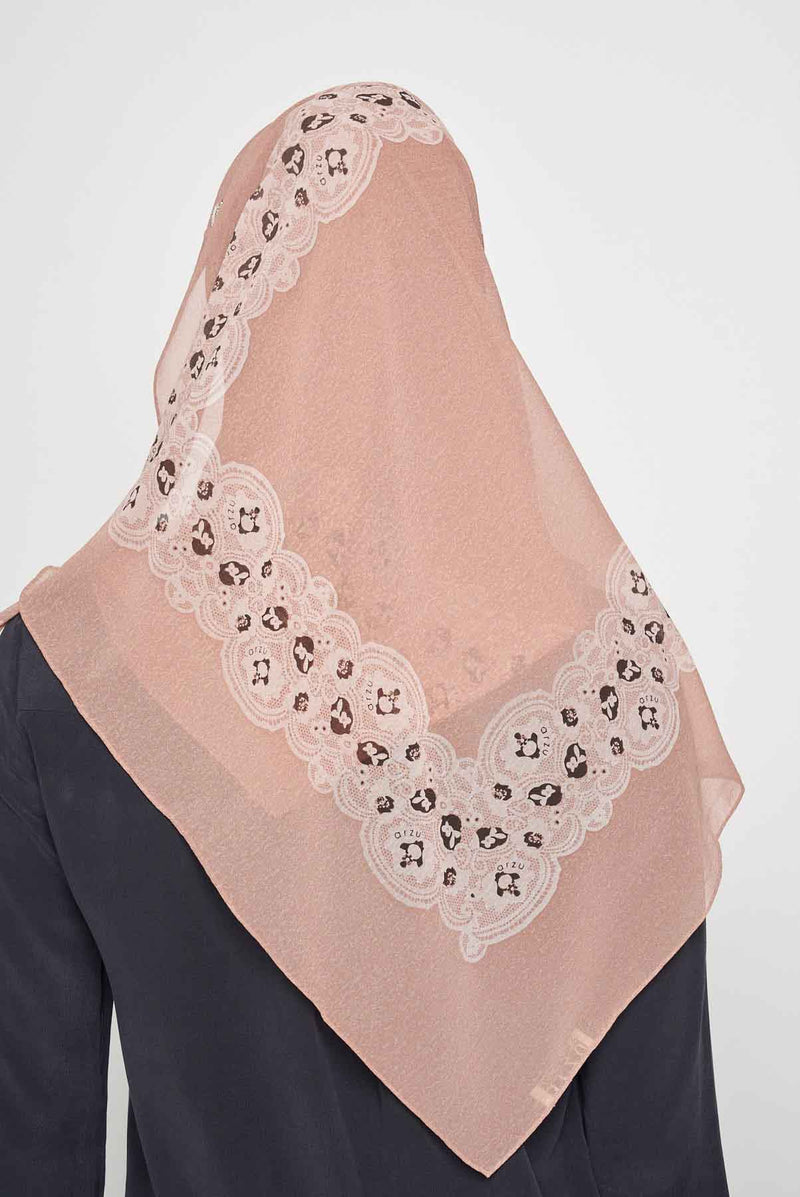 text -- lace neutral brown