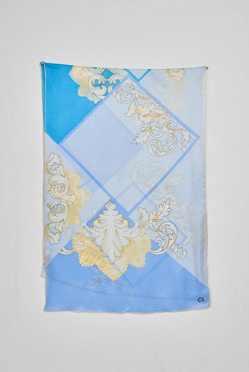 text -- yellow true blue fleur de lis