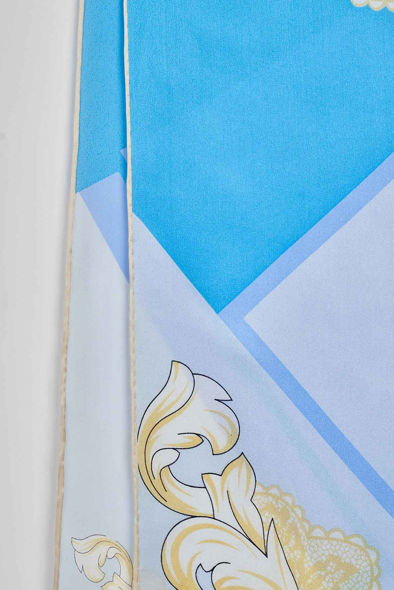 text -- yellow true blue fleur de lis